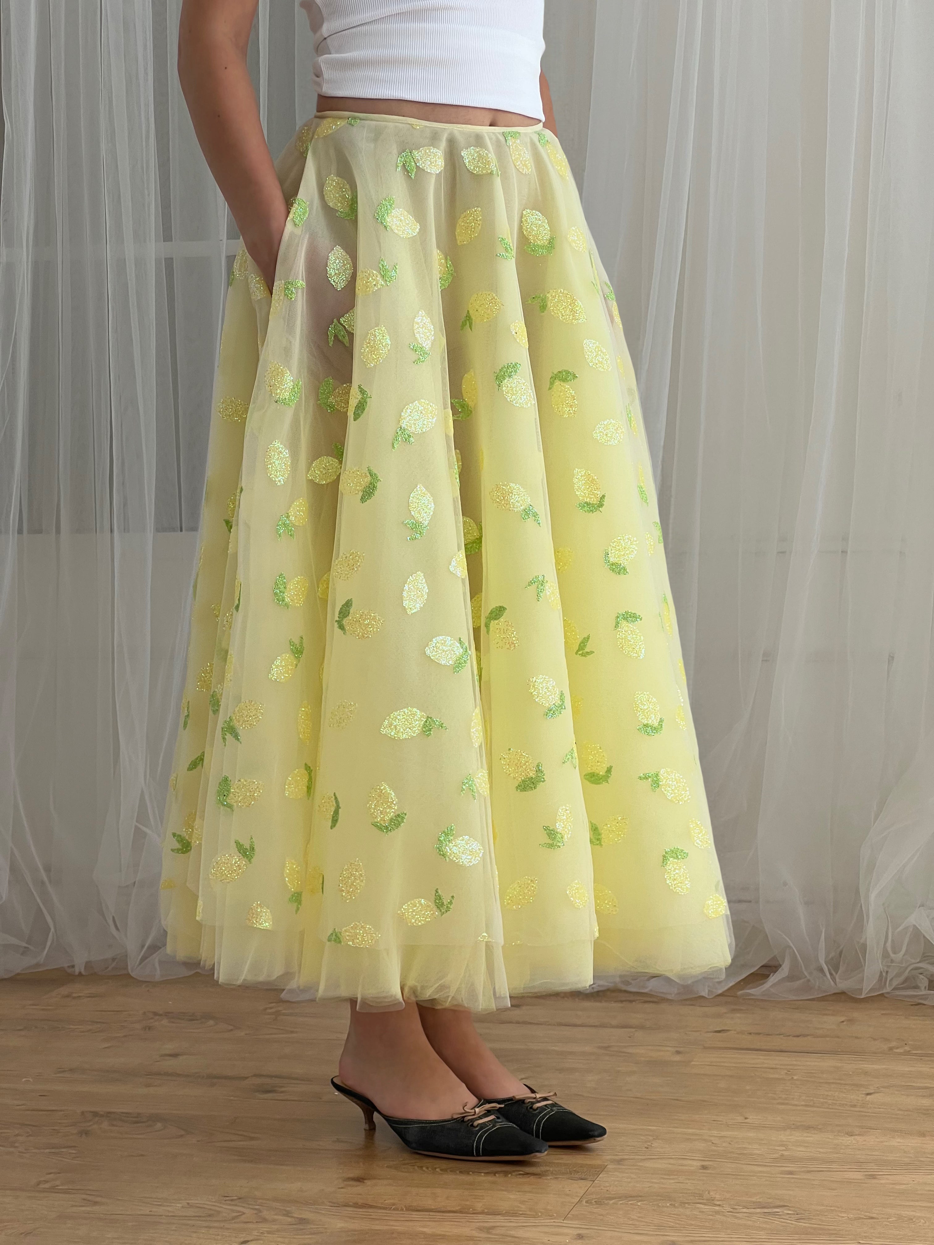 Lemon yellow midi tulle skirt