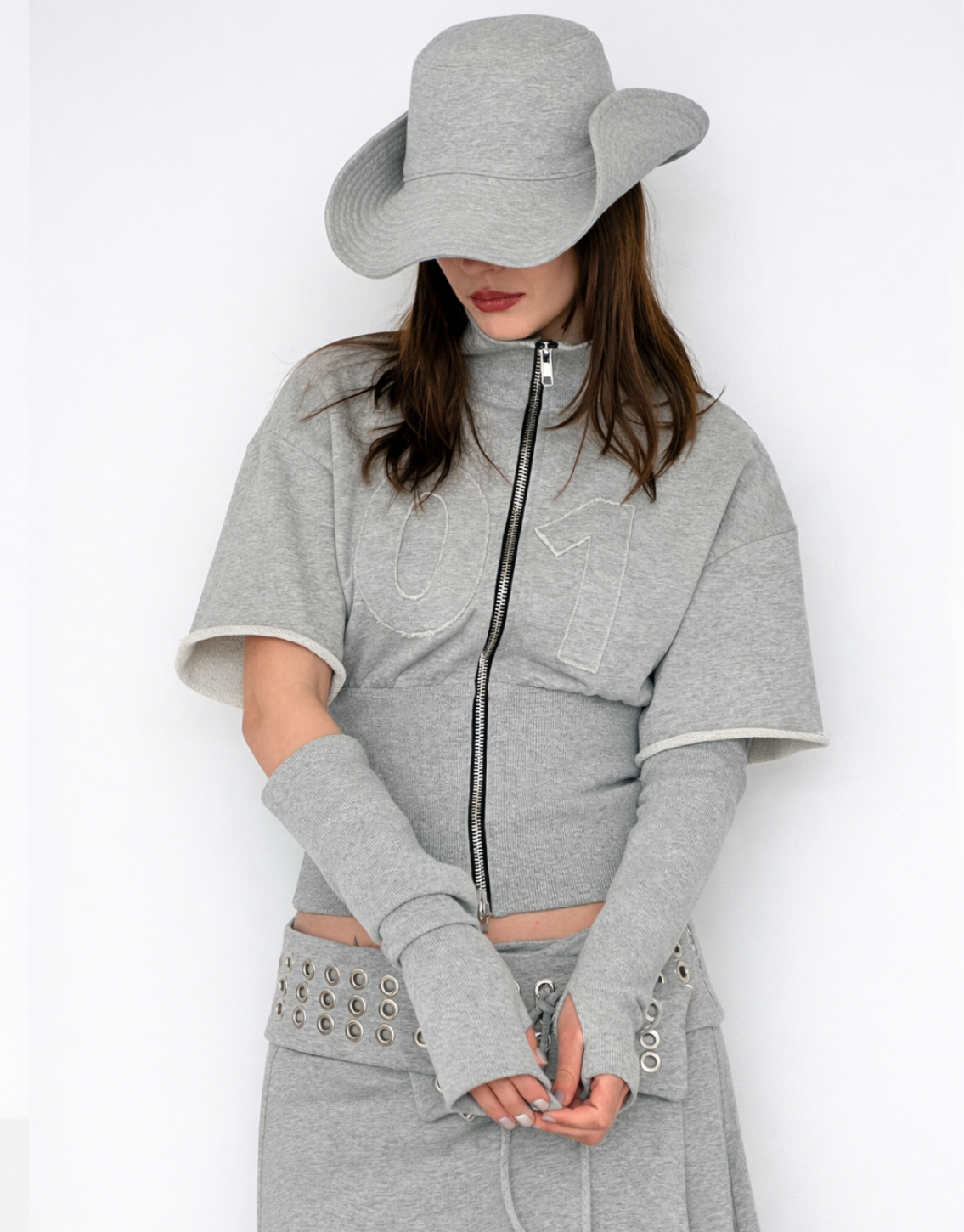 Gray wide-brimmed cowboy hat
