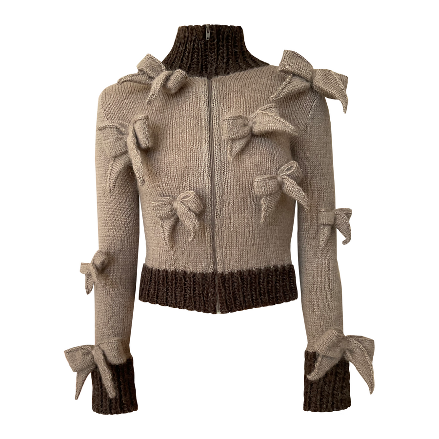 Brown knitted sweater with bows