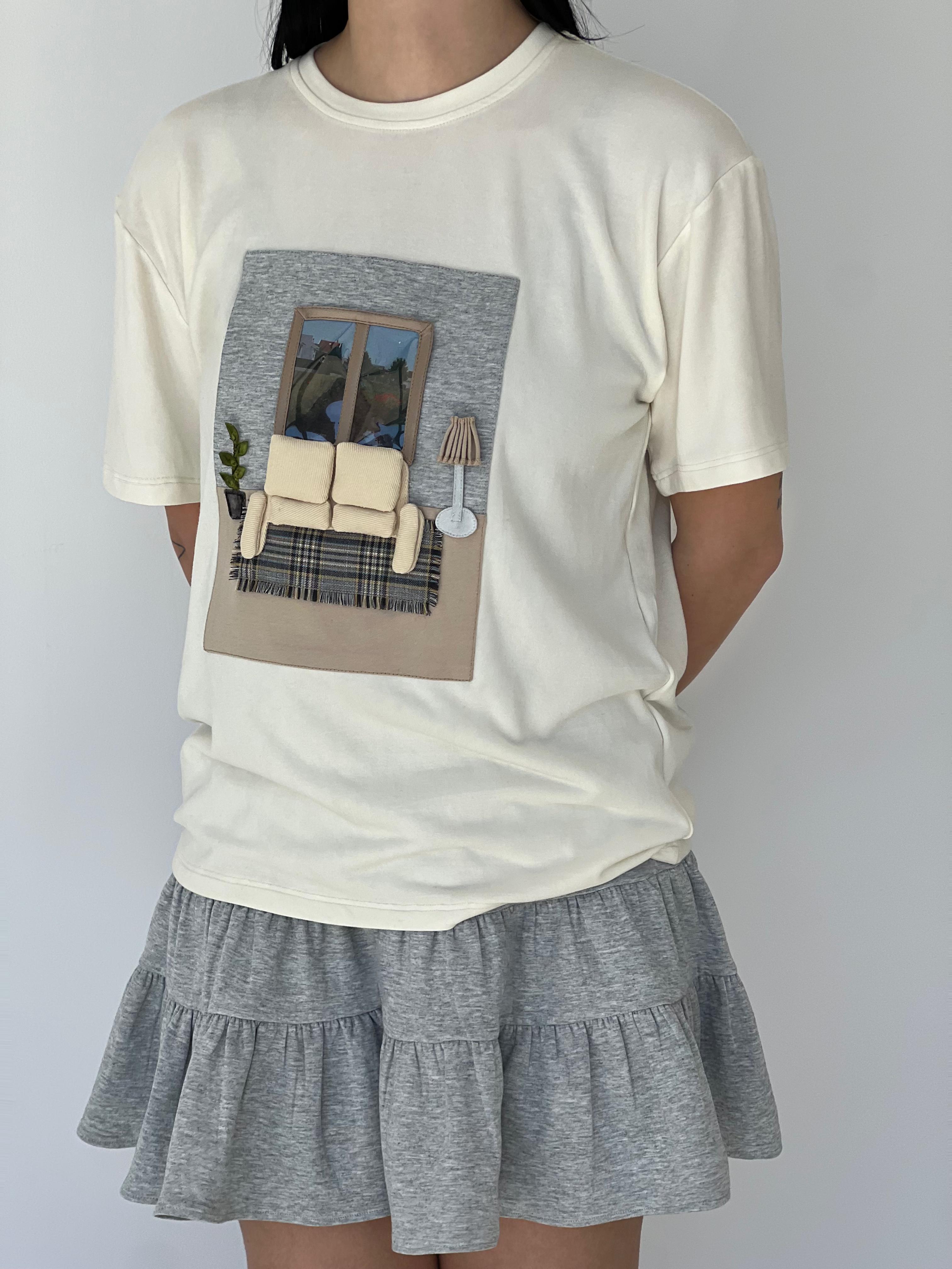 Beige cotton T-Shirt with embroidered pieces