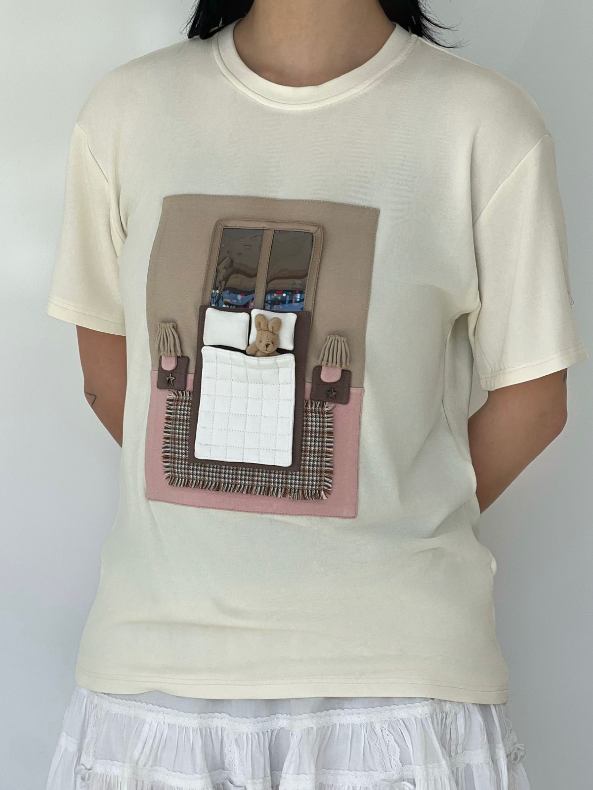 Beige cotton T-Shirt with embroidered pieces