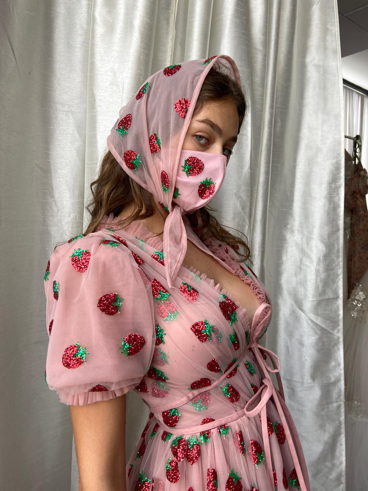 Strawberry Scarf
